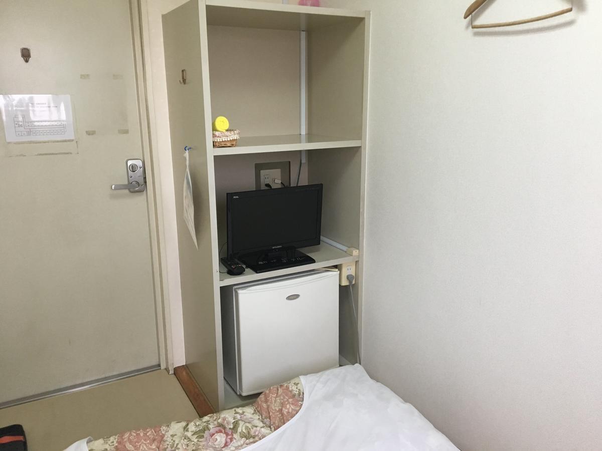 Business Hotel Shinbashi Osaka Esterno foto